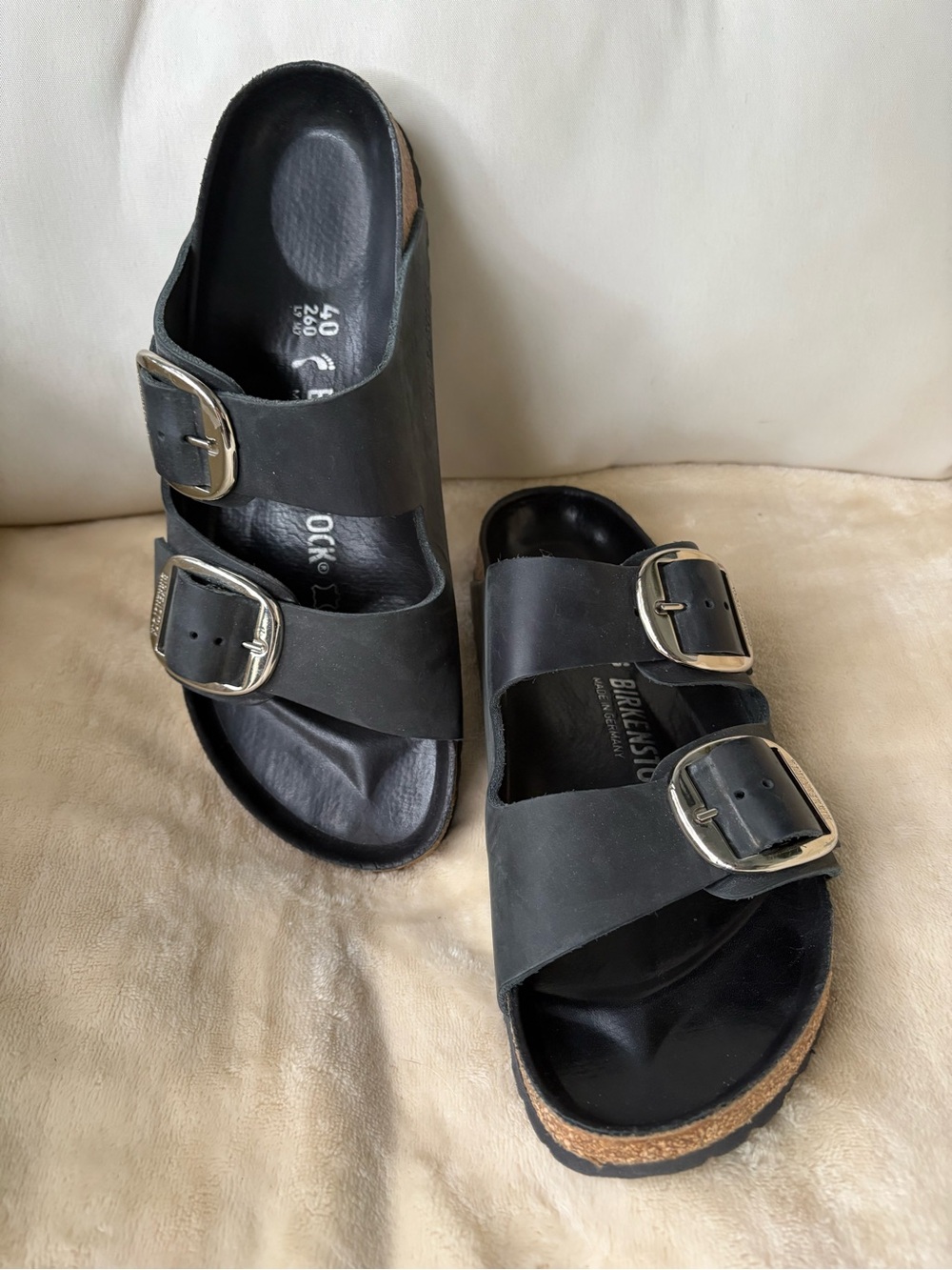 Birkenstock Black Oiled Leather Big Buckle 2 Strap Arizona •40 narrow